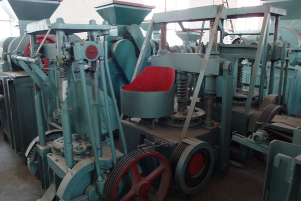 Honeycomb briquette machine